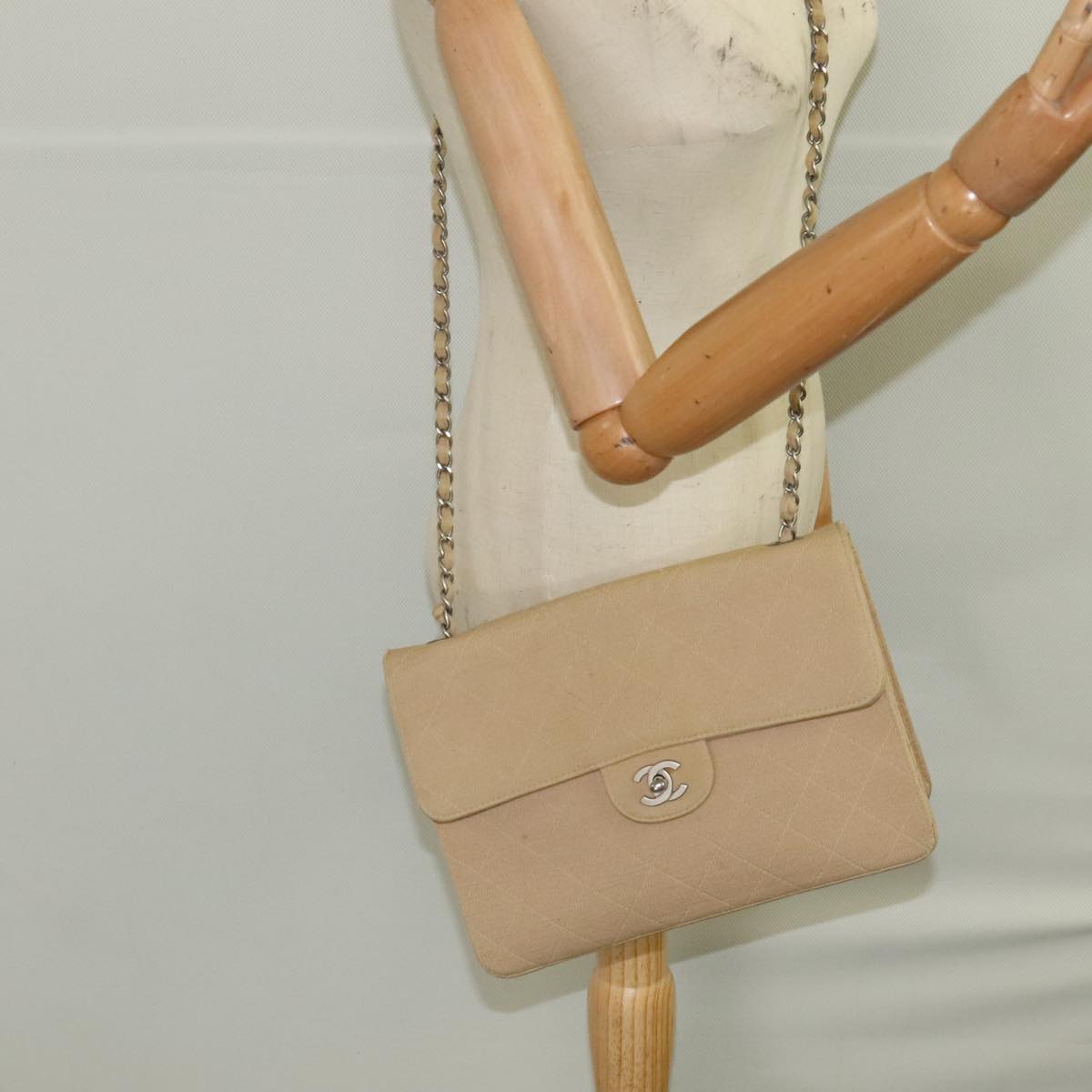 CHANEL Matelasse Chain Shoulder Bag Cotton Beige CC Auth yk15878