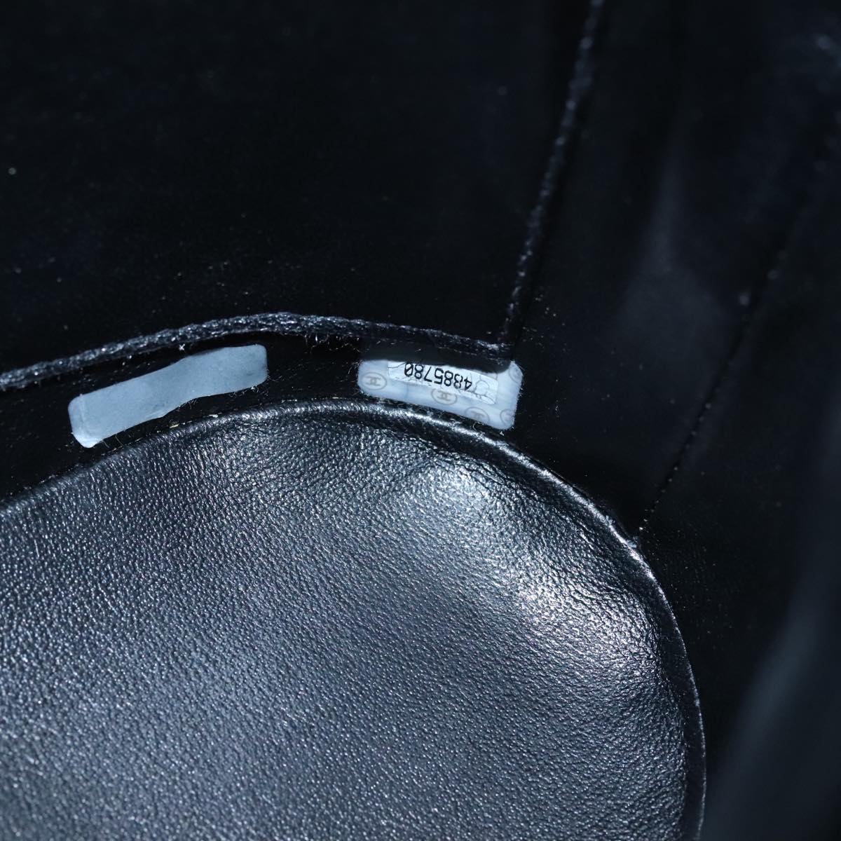 CHANEL Matelasse Tote Bag Caviar Skin Black CC Auth yk15918AV