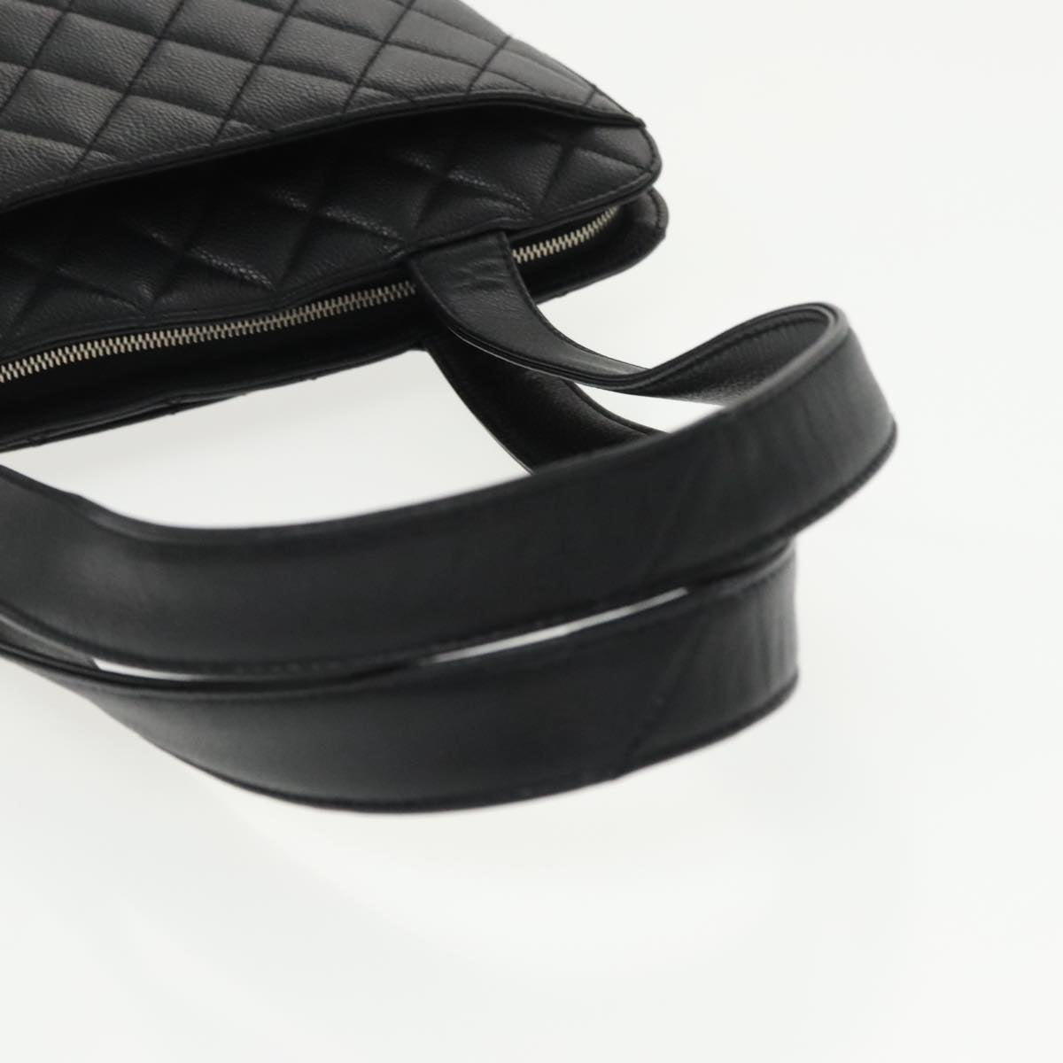 CHANEL Matelasse Tote Bag Caviar Skin Black CC Auth yk15918AV