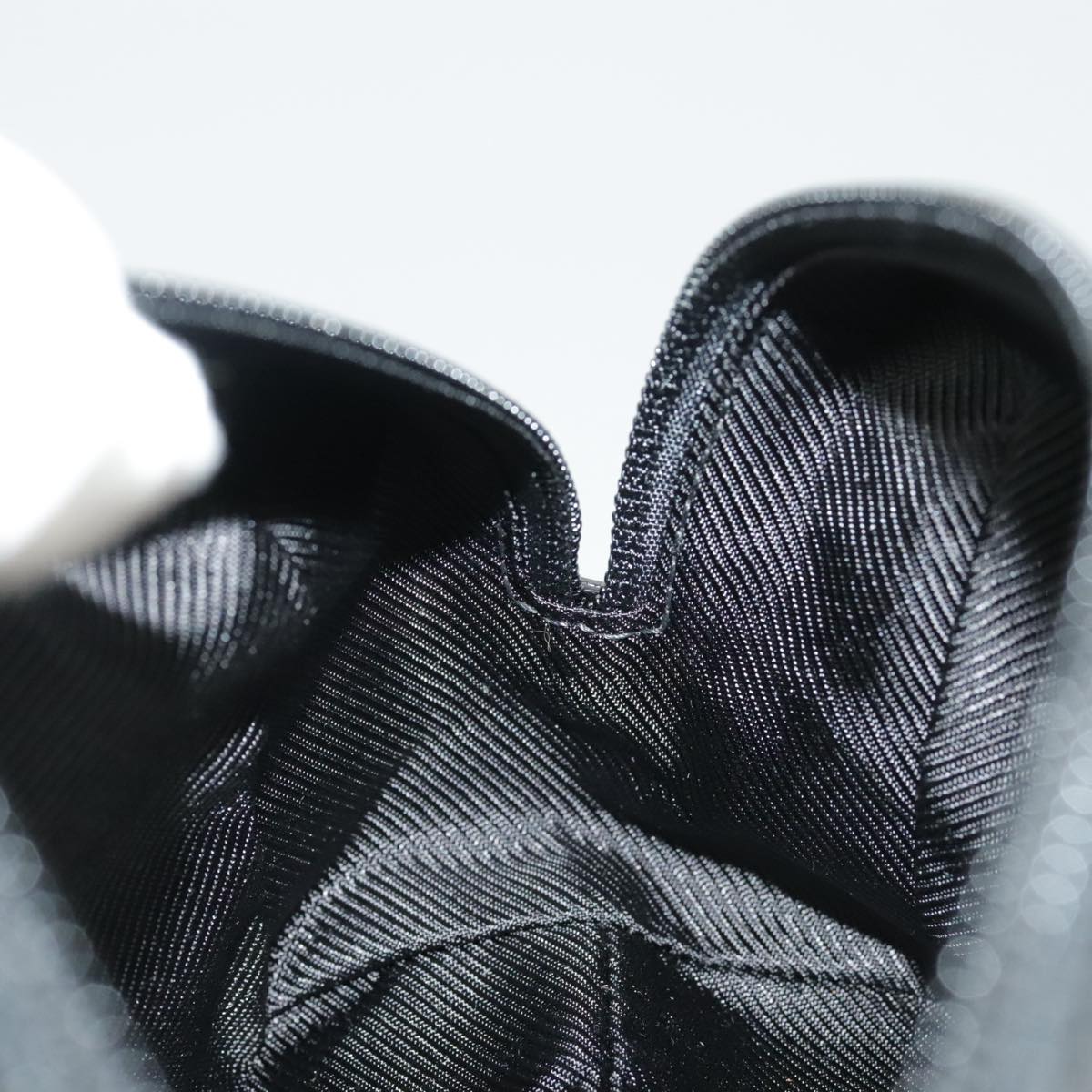 GUCCI GG Canvas Pouch Black Silver 29595 Auth yk15951V