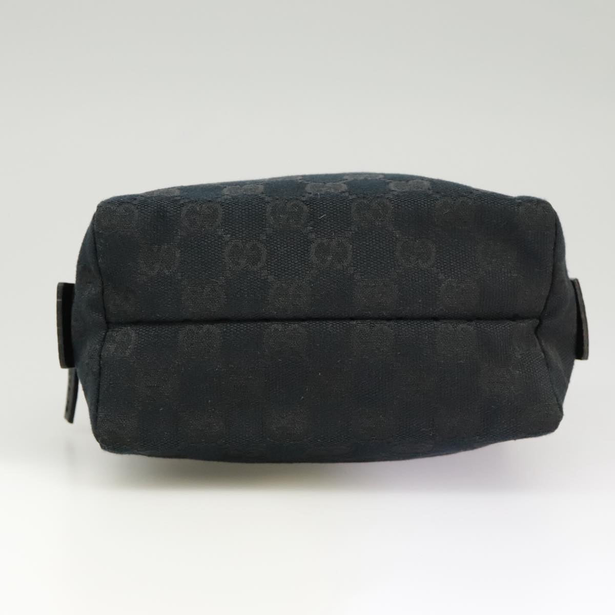 GUCCI GG Canvas Pouch Black Silver 29595 Auth yk15951V