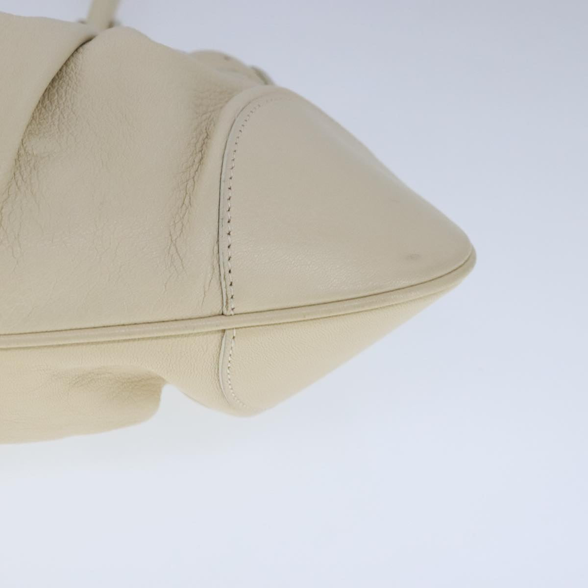 Salvatore Ferragamo Gancini Hand Bag Leather Beige Silver Auth yk16104