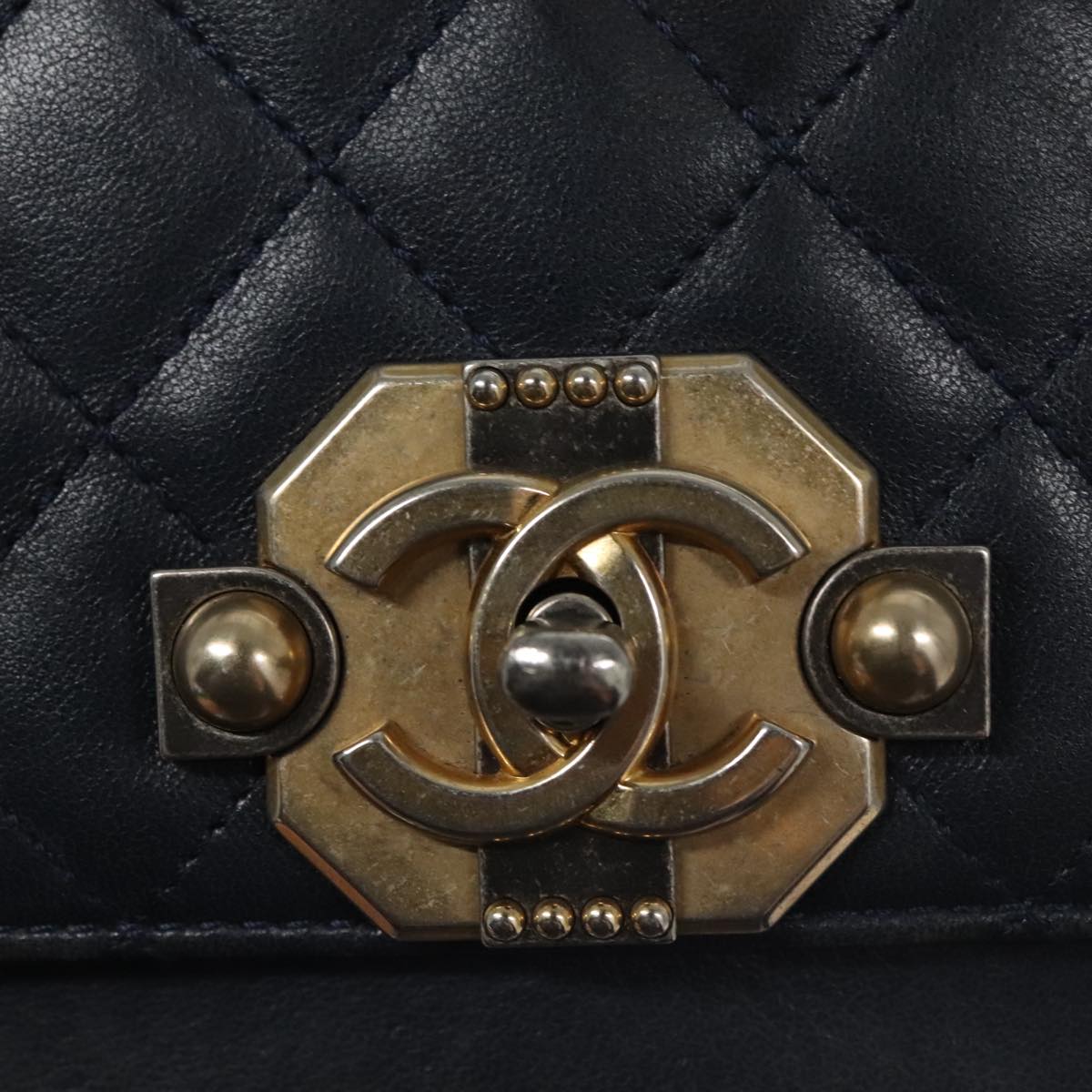 CHANEL Matelasse Turn Lock Chain Hand Bag Leather 2way Navy Gold CC Auth yk16451