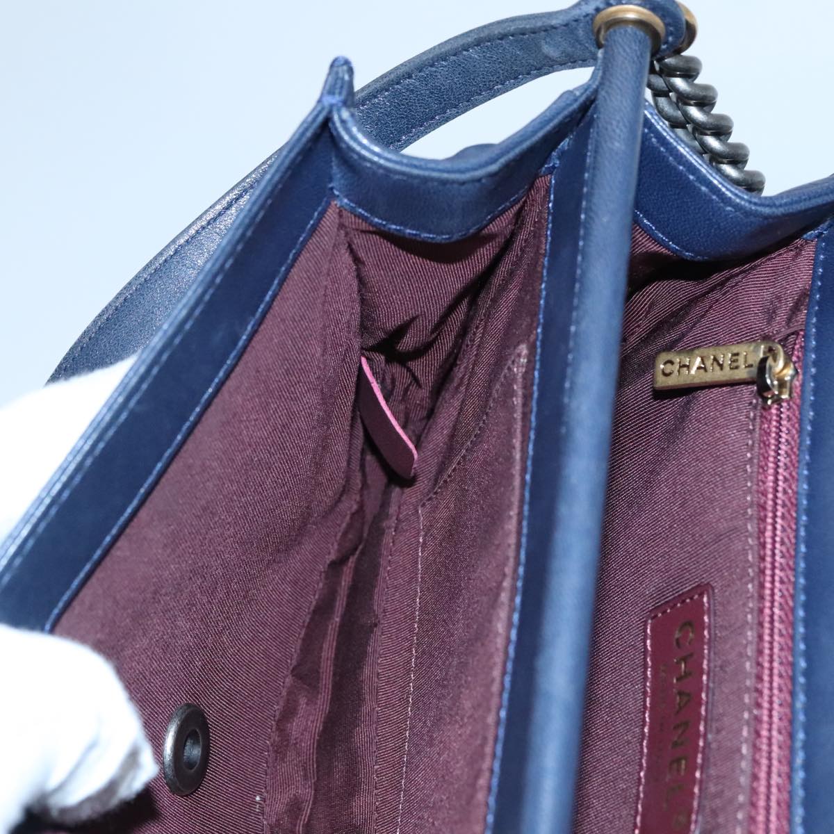 CHANEL Matelasse Turn Lock Chain Hand Bag Leather 2way Navy Gold CC Auth yk16451