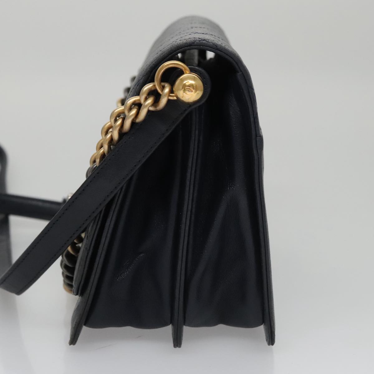 CHANEL Matelasse Turn Lock Chain Hand Bag Leather 2way Navy Gold CC Auth yk16451