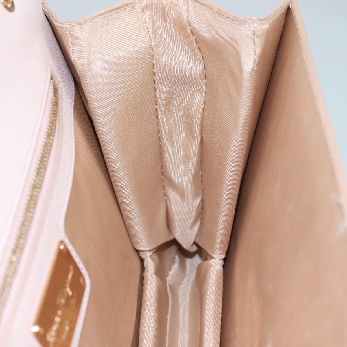 Salvatore Ferragamo Chain Shoulder Bag Leather Pink Gold Auth yk16515