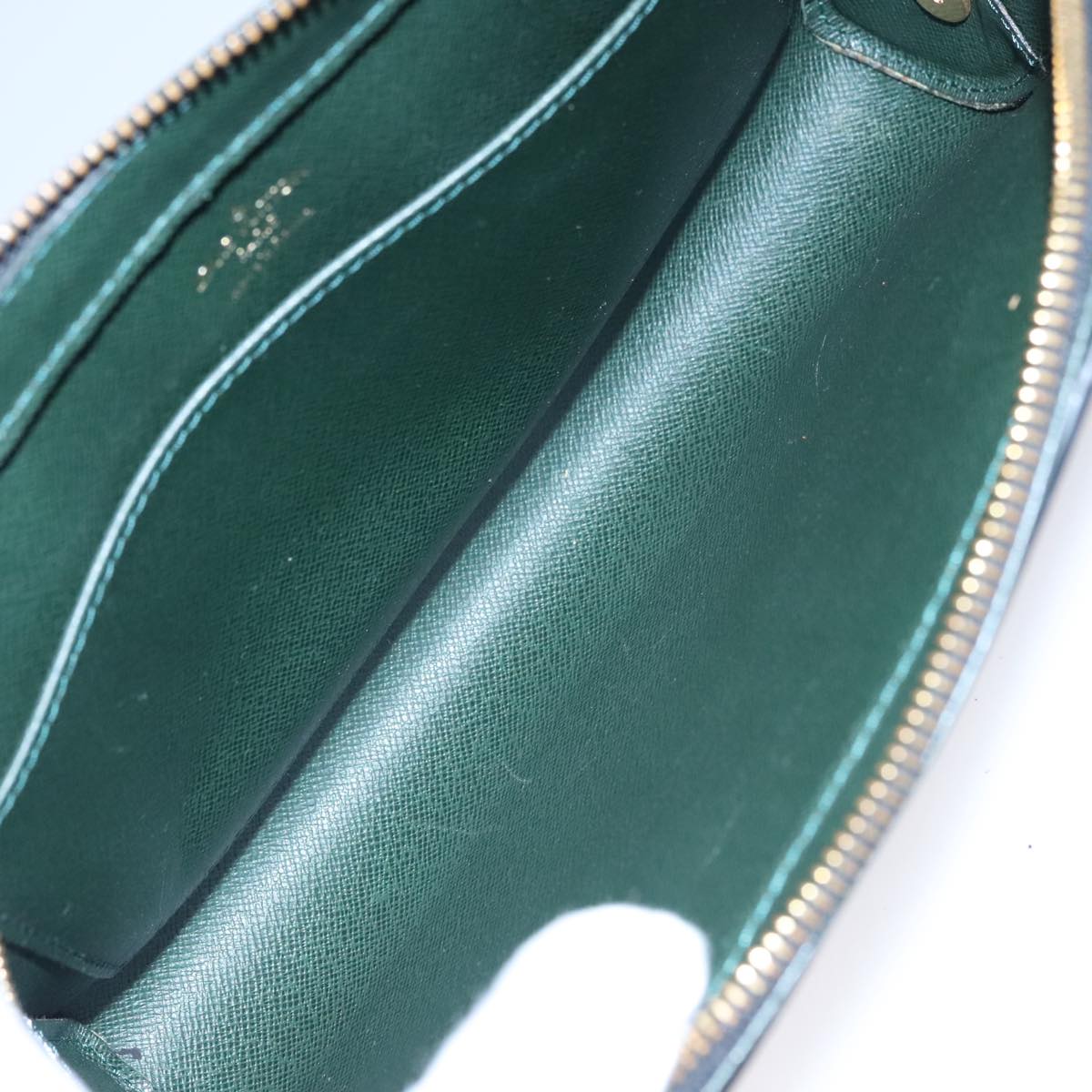 LOUIS VUITTON Taiga Baikal Clutch Bag Epicea M30184 LV Auth yk16616