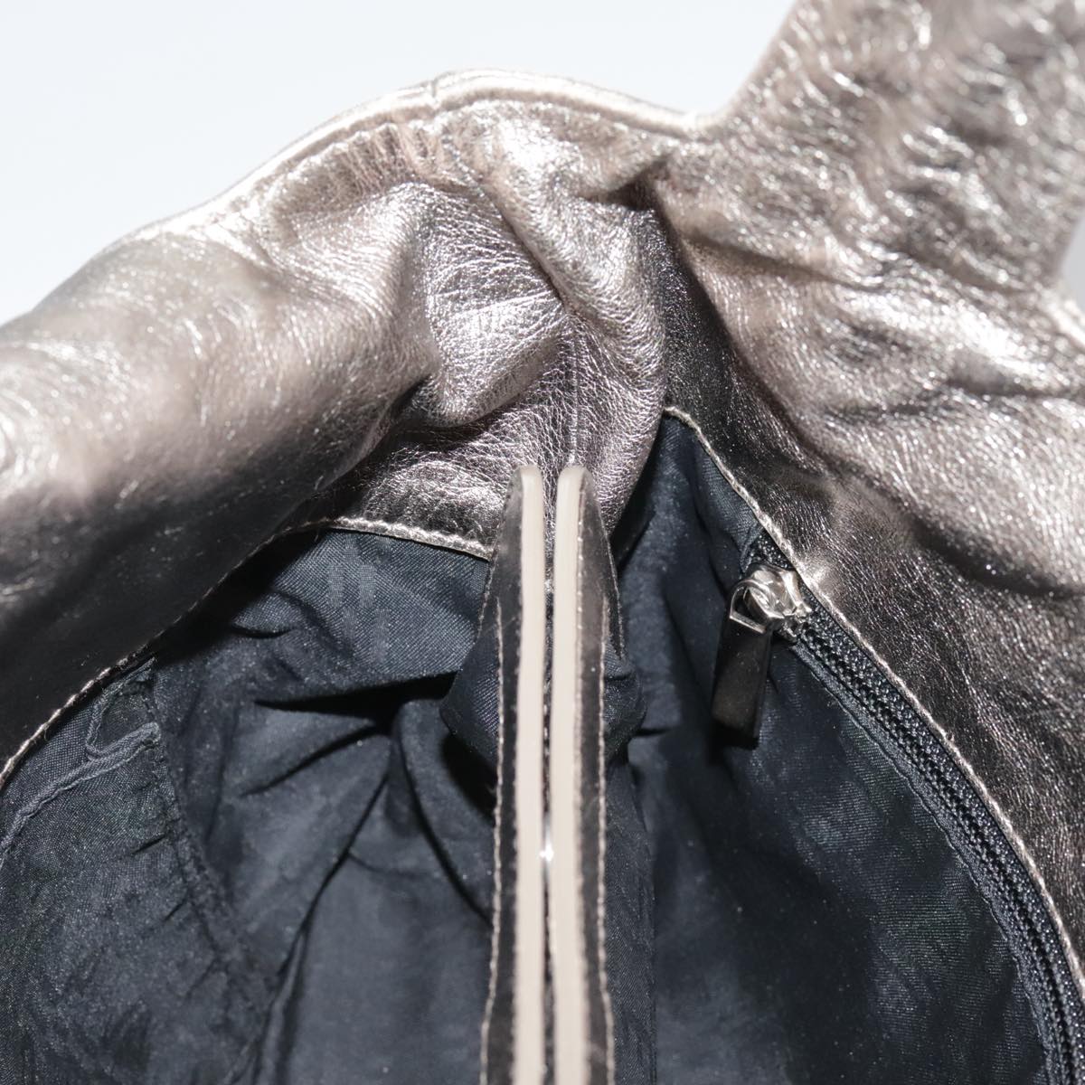 Salvatore Ferragamo Gancini Hand Bag Leather Gold Tone Auth yk16674