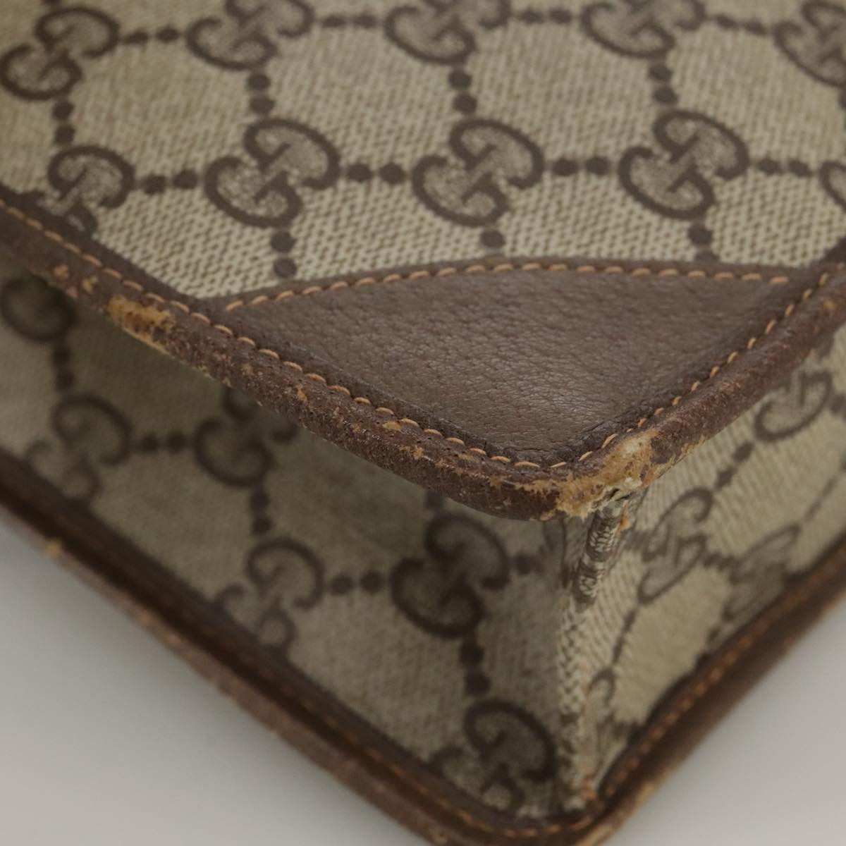 GUCCI GG Supreme Clutch Bag PVC Beige Auth yk16830
