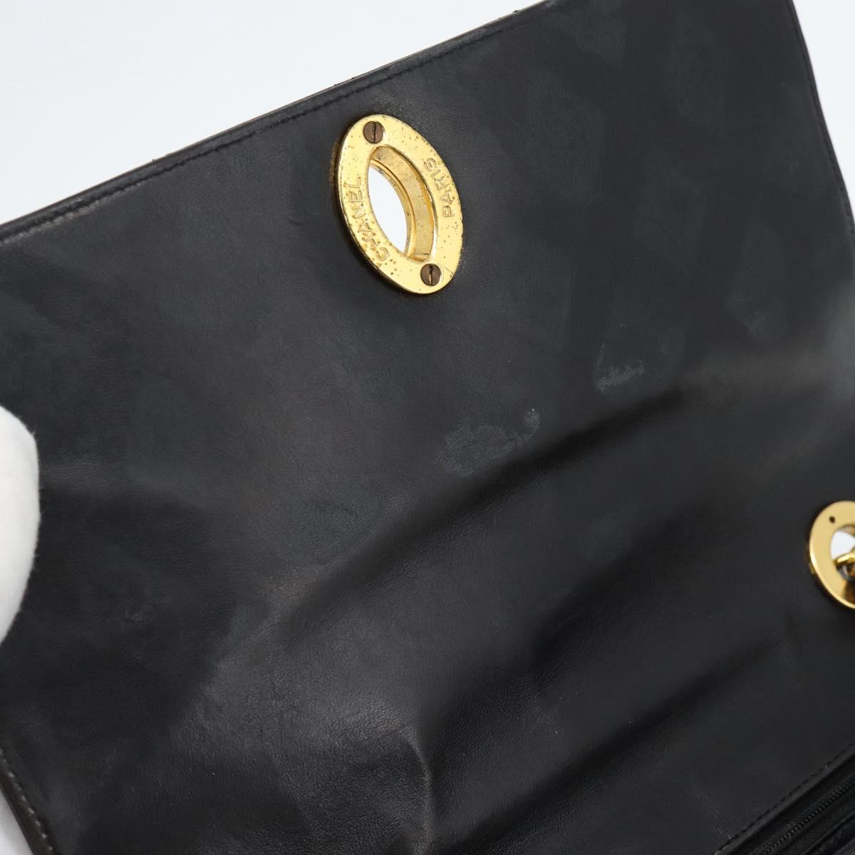 CHANEL Matelasse Chain Shoulder Bag Patent leather Black Gold CC Auth yk18276