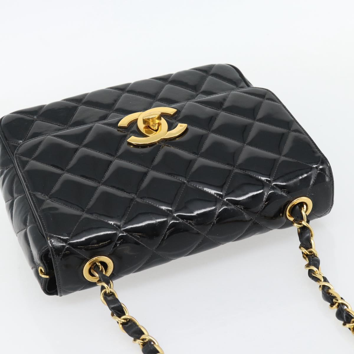 CHANEL Matelasse Chain Shoulder Bag Patent leather Black Gold CC Auth yk18276
