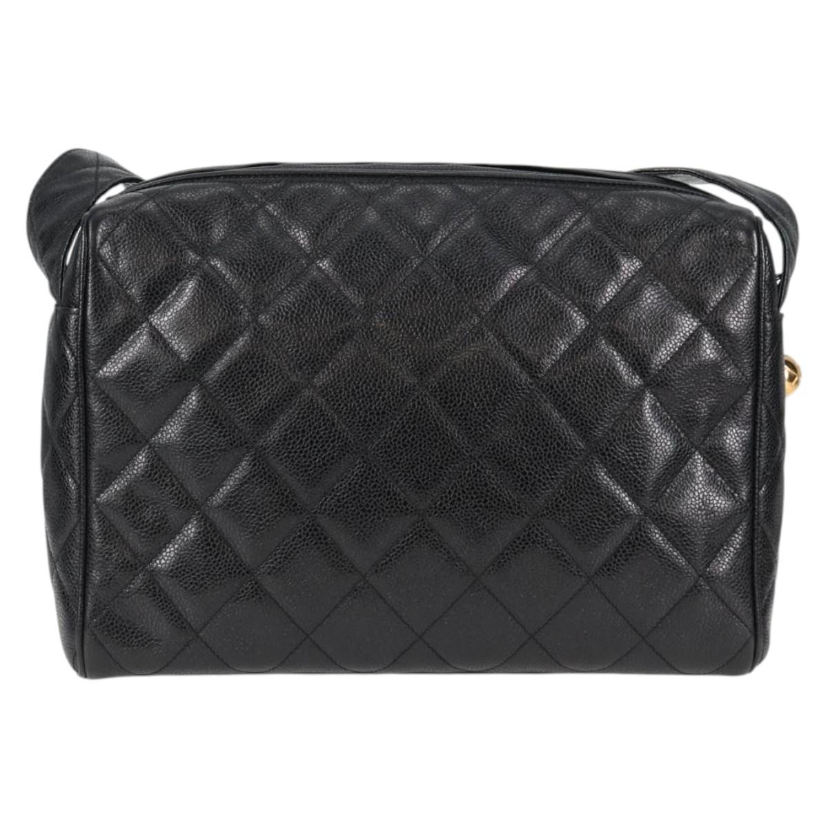 CHANEL Matelasse Shoulder Bag Caviar Skin Black Gold CC Auth yk19085V