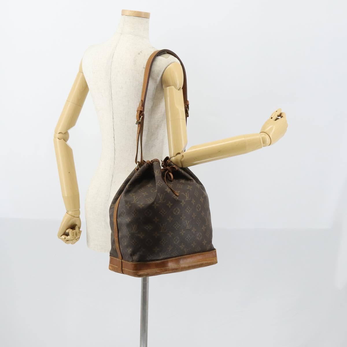 LOUIS VUITTON Monogram Noe Shoulder Bag M42224 LV Auth yk19508