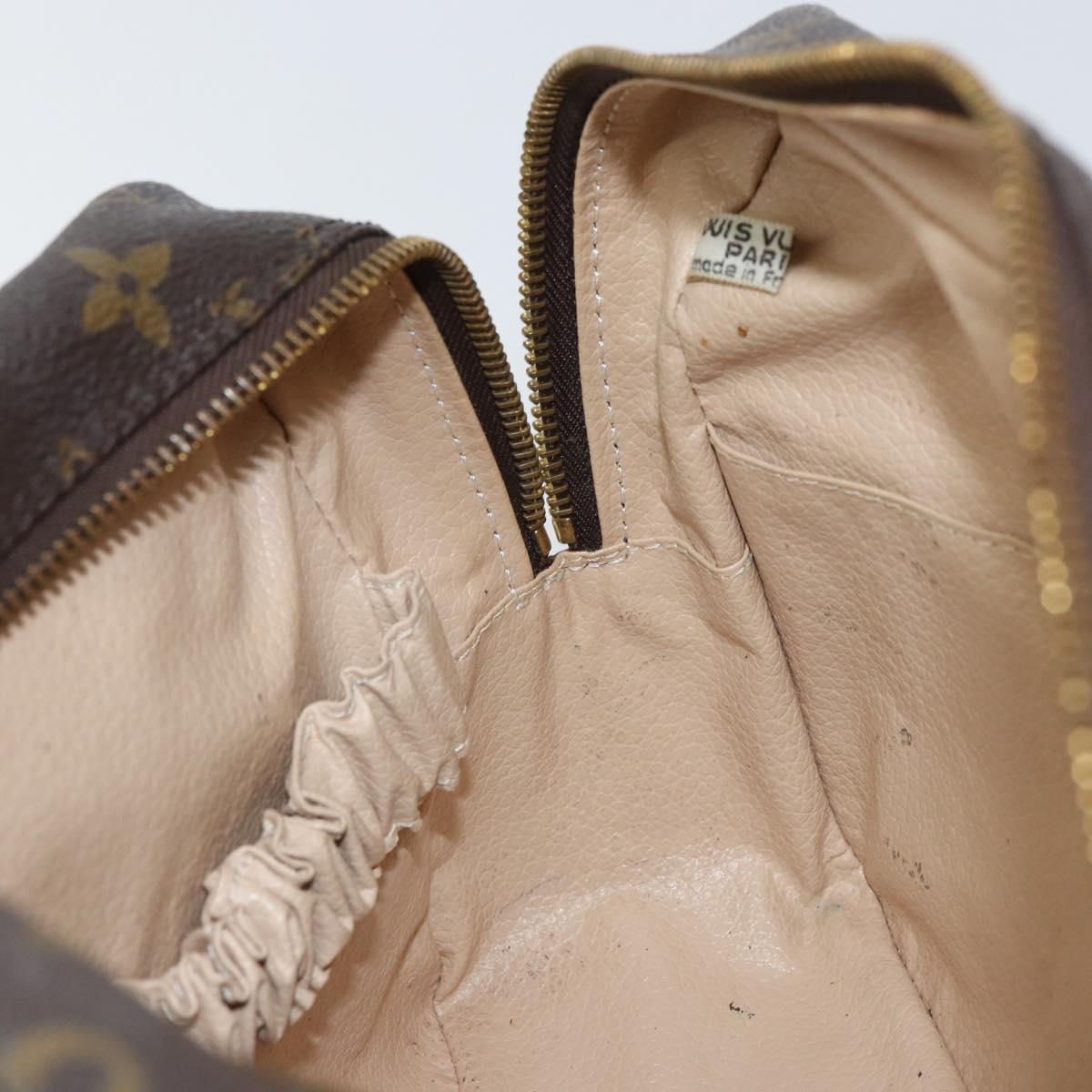 LOUIS VUITTON Monogram Trousse Toilette 28 Clutch Bag M47522 LV Auth yk19641