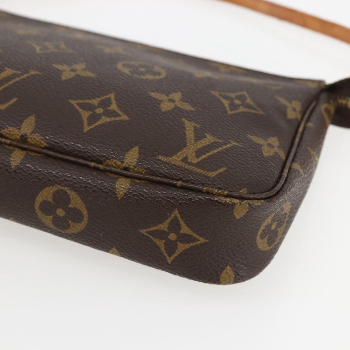 LOUIS VUITTON Monogram Pochette Accessoires Pouch M51980 LV Auth yk19644