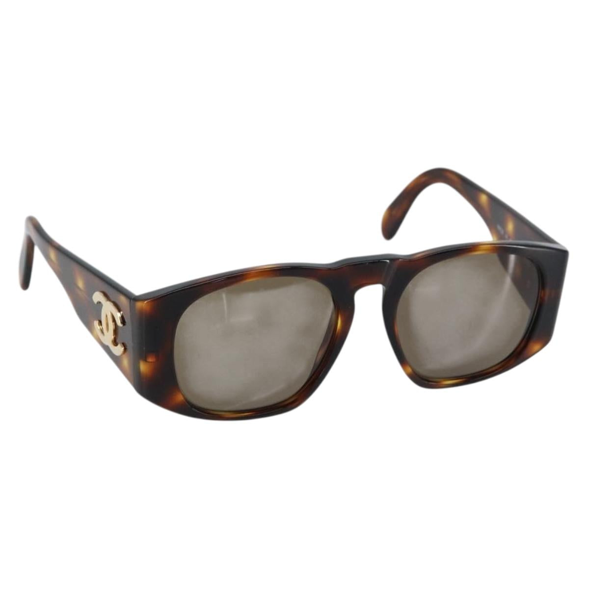 CHANEL Sunglasses plastic Brown CC Auth yk19645V
