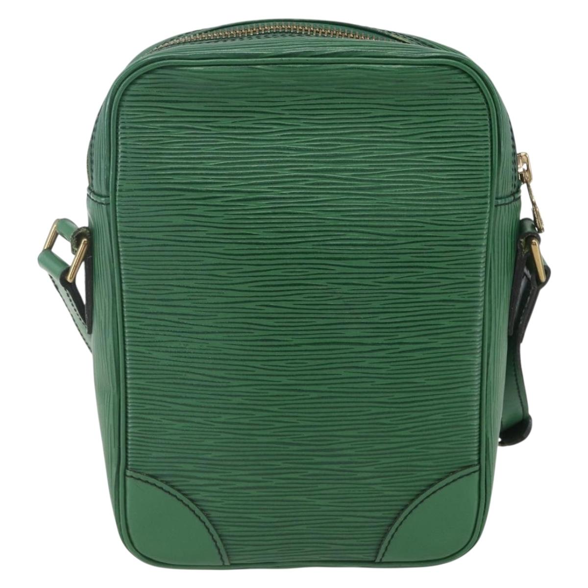 LOUIS VUITTON Epi Danube Shoulder Bag Green M45634 LV Auth yk19922