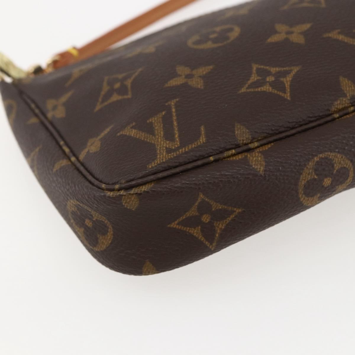 LOUIS VUITTON Monogram Pochette Accessoires Pouch M51980 LV Auth yk20116V