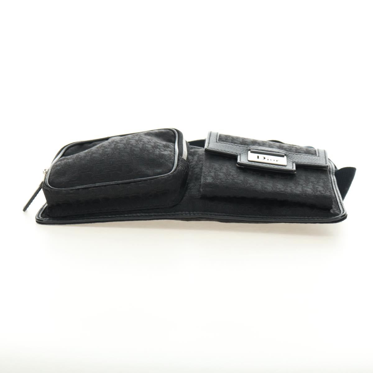 Christian Dior Trotter Canvas Body Bag Black Silver Auth yk20371SAV
