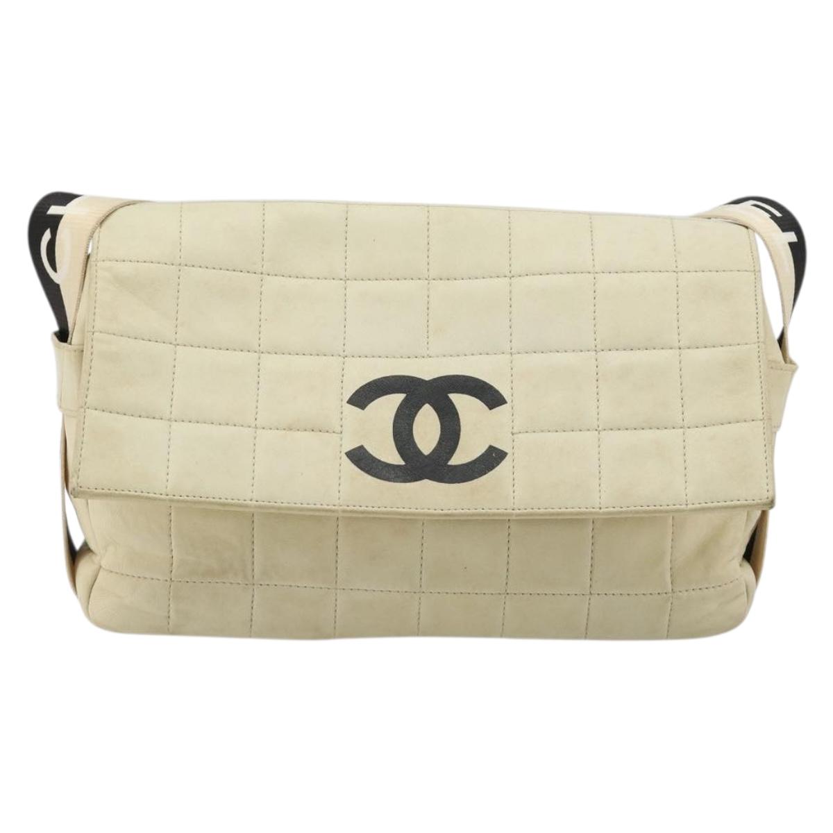 CHANEL Choco Bar Shoulder Bag Lamb Skin White Gold CC Auth yk20586