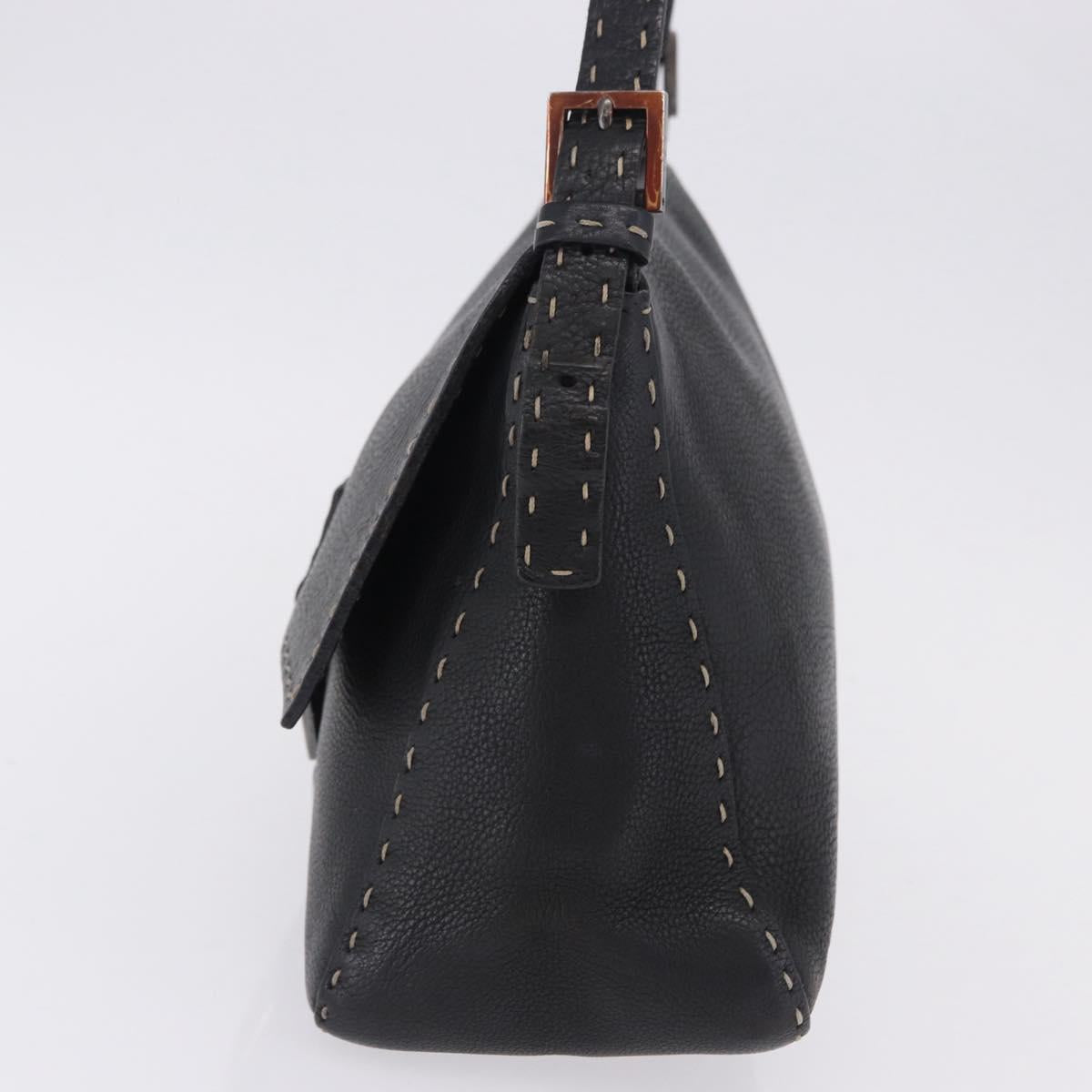 FENDI Selleria Mamma Baguette Shoulder Bag Leather Black Auth yk20809V