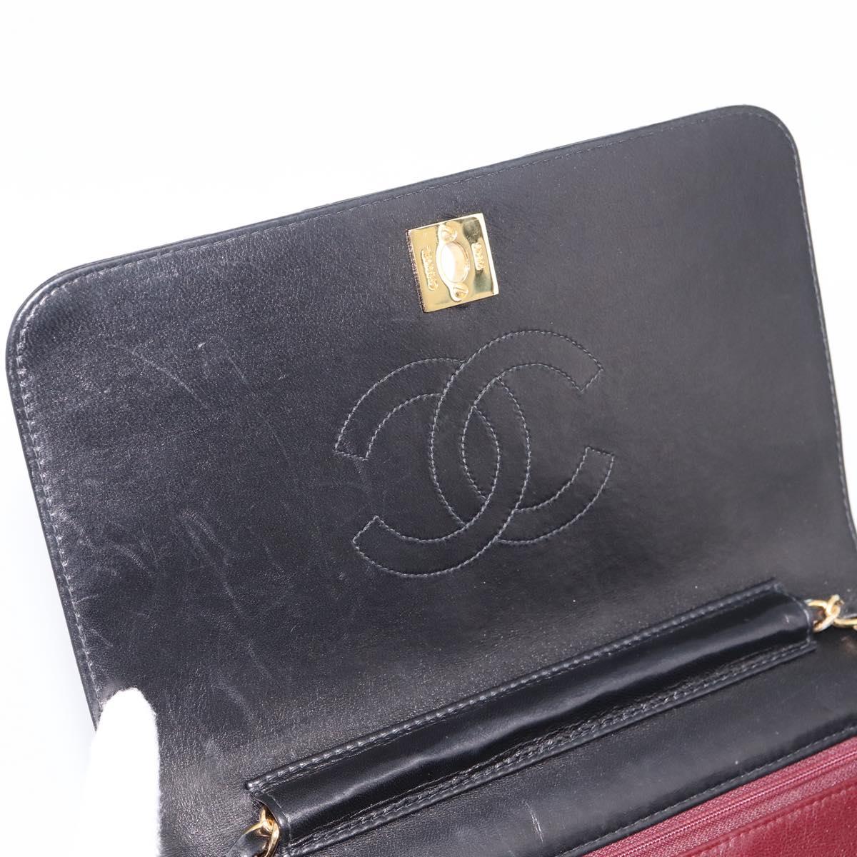 CHANEL Matelasse Turn Lock Chain Bag Lamb Skin Black Gold CC Auth yk20823SAM