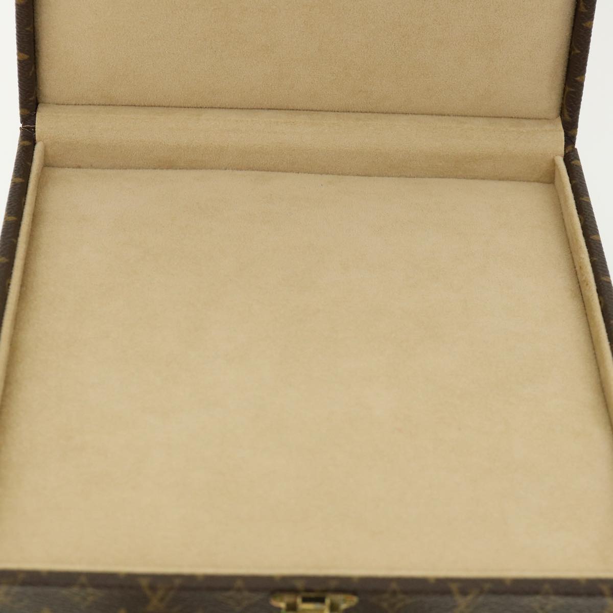 LOUIS VUITTON Monogram Jewelry Box LV Auth yk5857SA