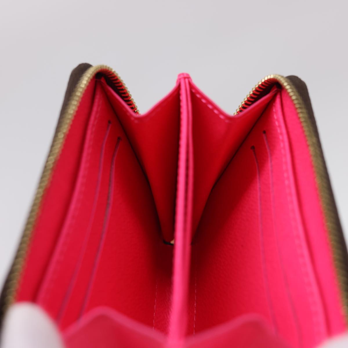 LOUIS VUITTON Monogram Graffiti Zippy Coin Purse Pink LV Auth yk6370V