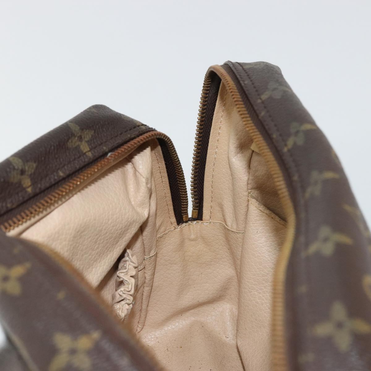 LOUIS VUITTON Monogram Trousse Toilette 28 Clutch Bag M47522 LV Auth YKZ1562
