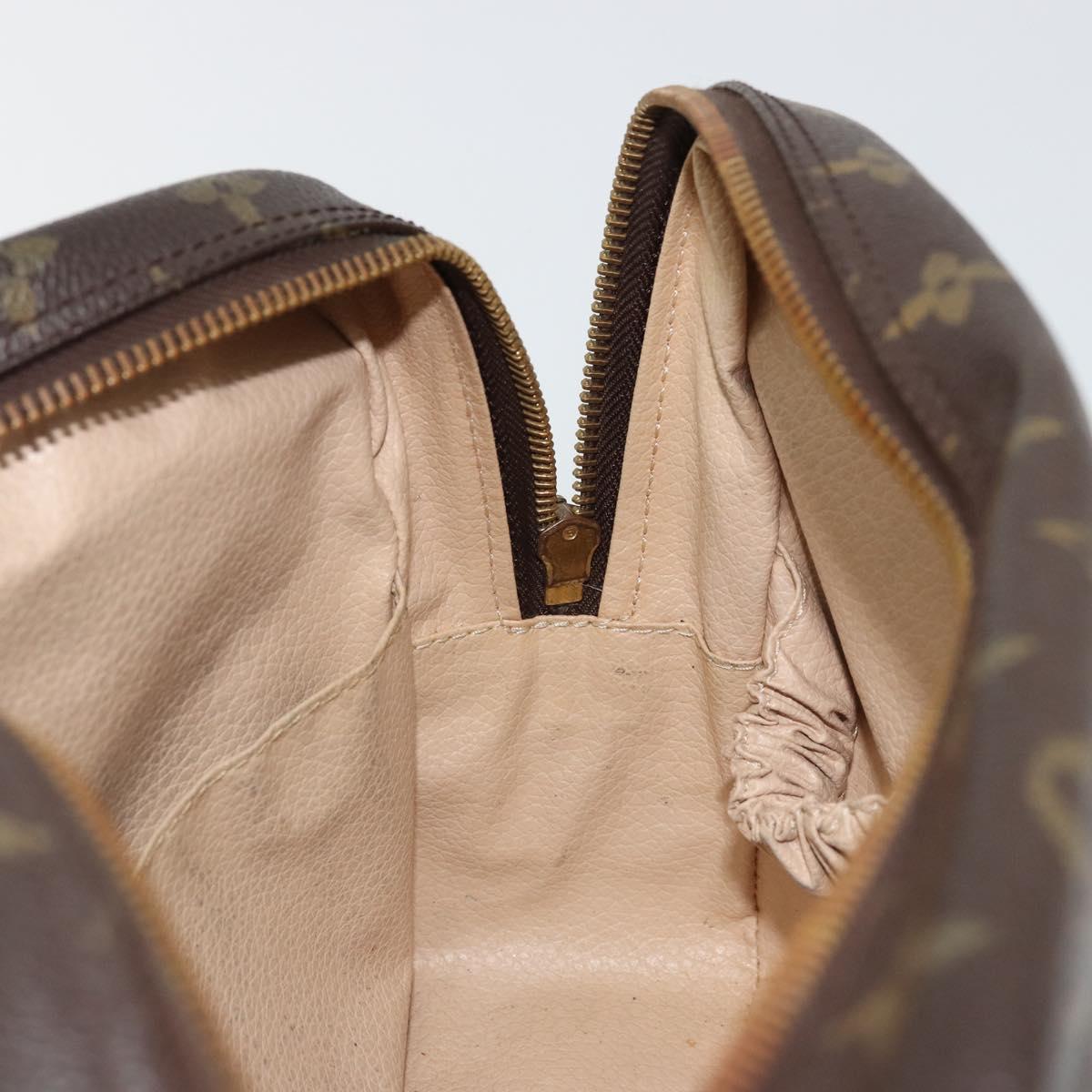 LOUIS VUITTON Monogram Trousse Toilette 28 Clutch Bag M47522 LV Auth YKZ1562