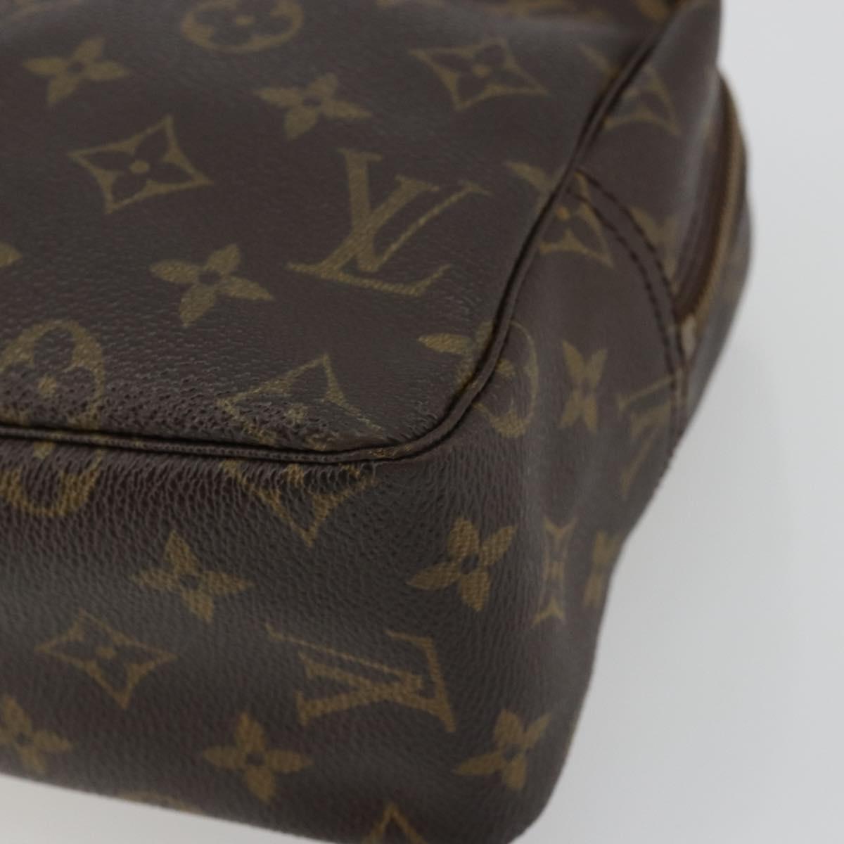 LOUIS VUITTON Monogram Trousse Toilette 28 Clutch Bag M47522 LV Auth YKZ1562