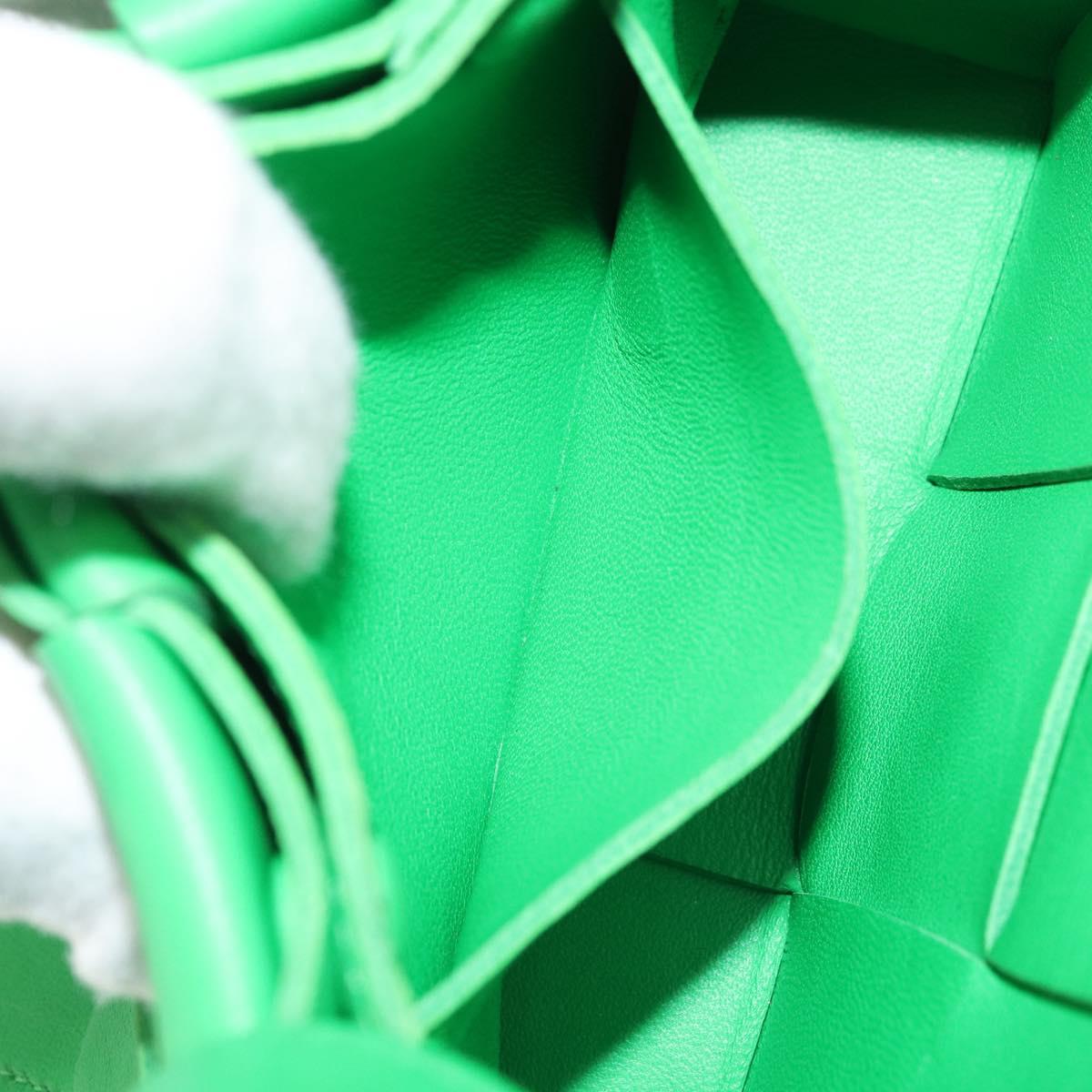 BOTTEGA VENETA MAXI INTRECCIATO Candy Cassette Bag Leather Green Auth YKZ1631A