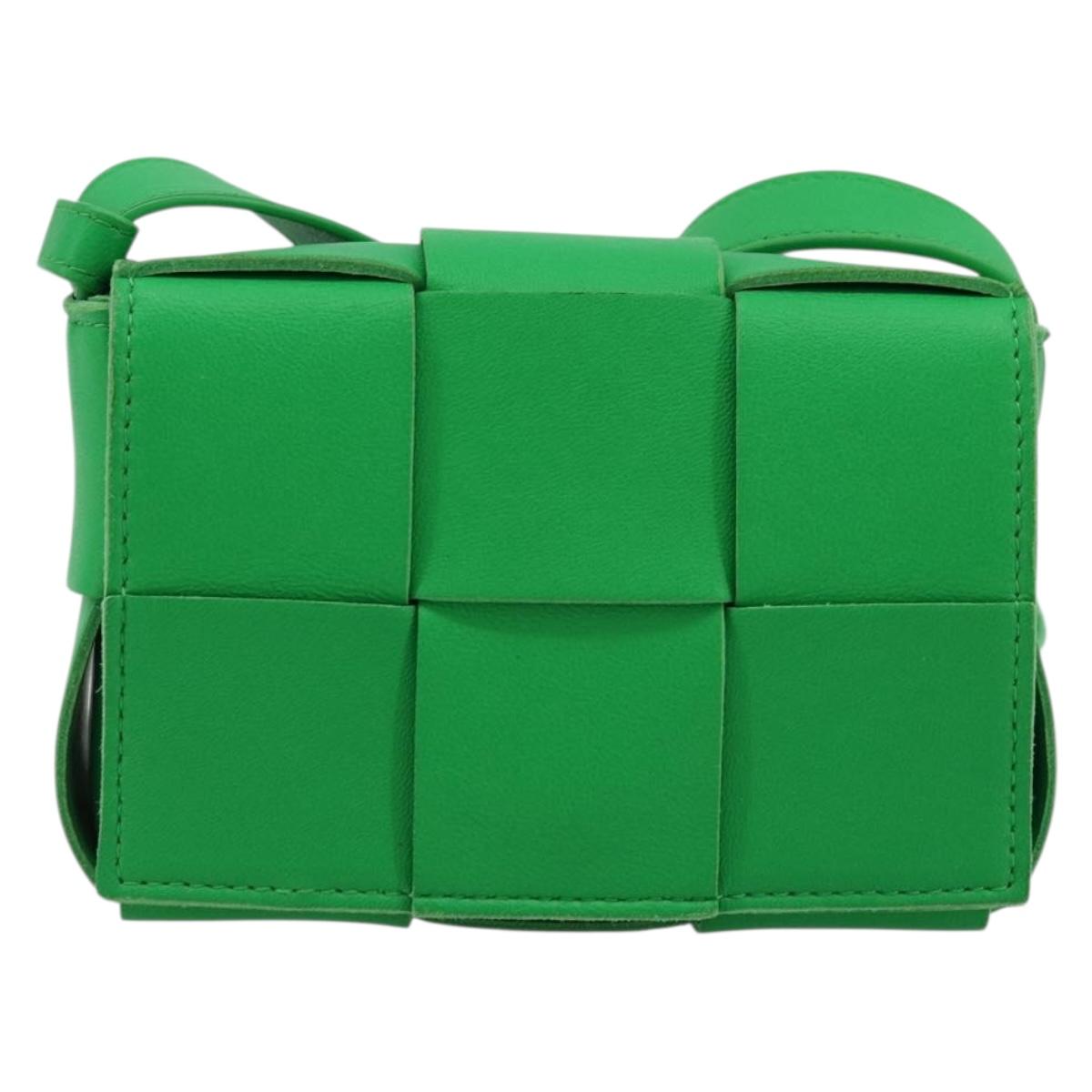 BOTTEGA VENETA MAXI INTRECCIATO Candy Cassette Bag Leather Green Auth YKZ1631A