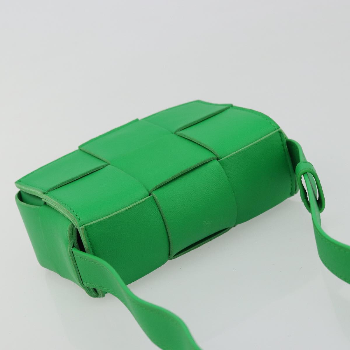 BOTTEGA VENETA MAXI INTRECCIATO Candy Cassette Bag Leather Green Auth YKZ1631A