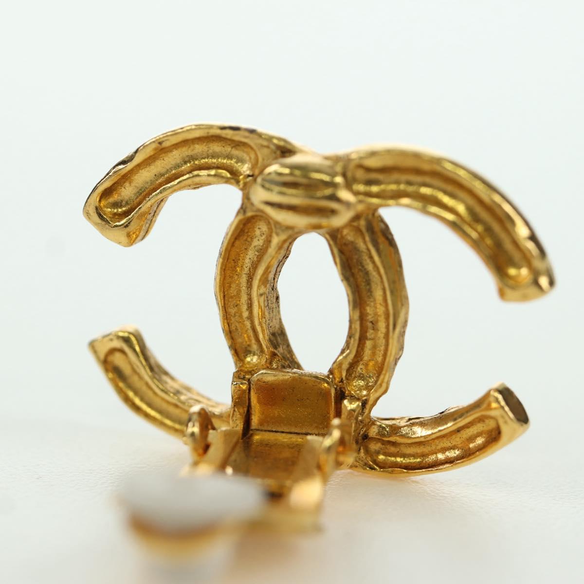 CHANEL Earring metal Gold Tone CC Auth YKZ407M