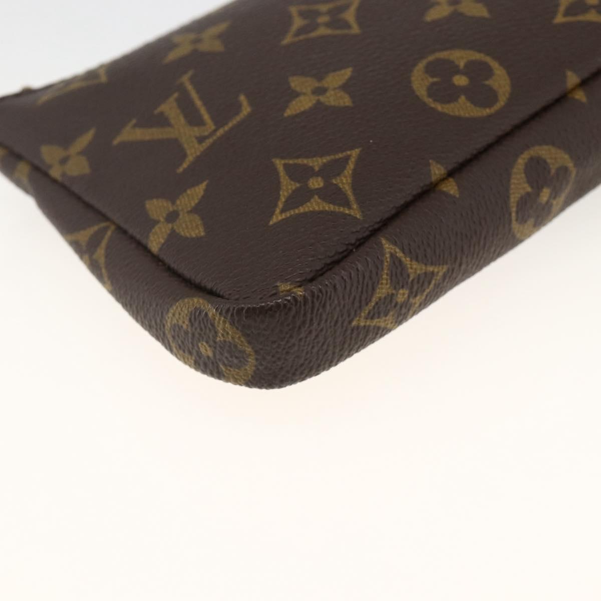 LOUIS VUITTON Monogram Sac shopping pouch Pouch LV Auth YKZ620