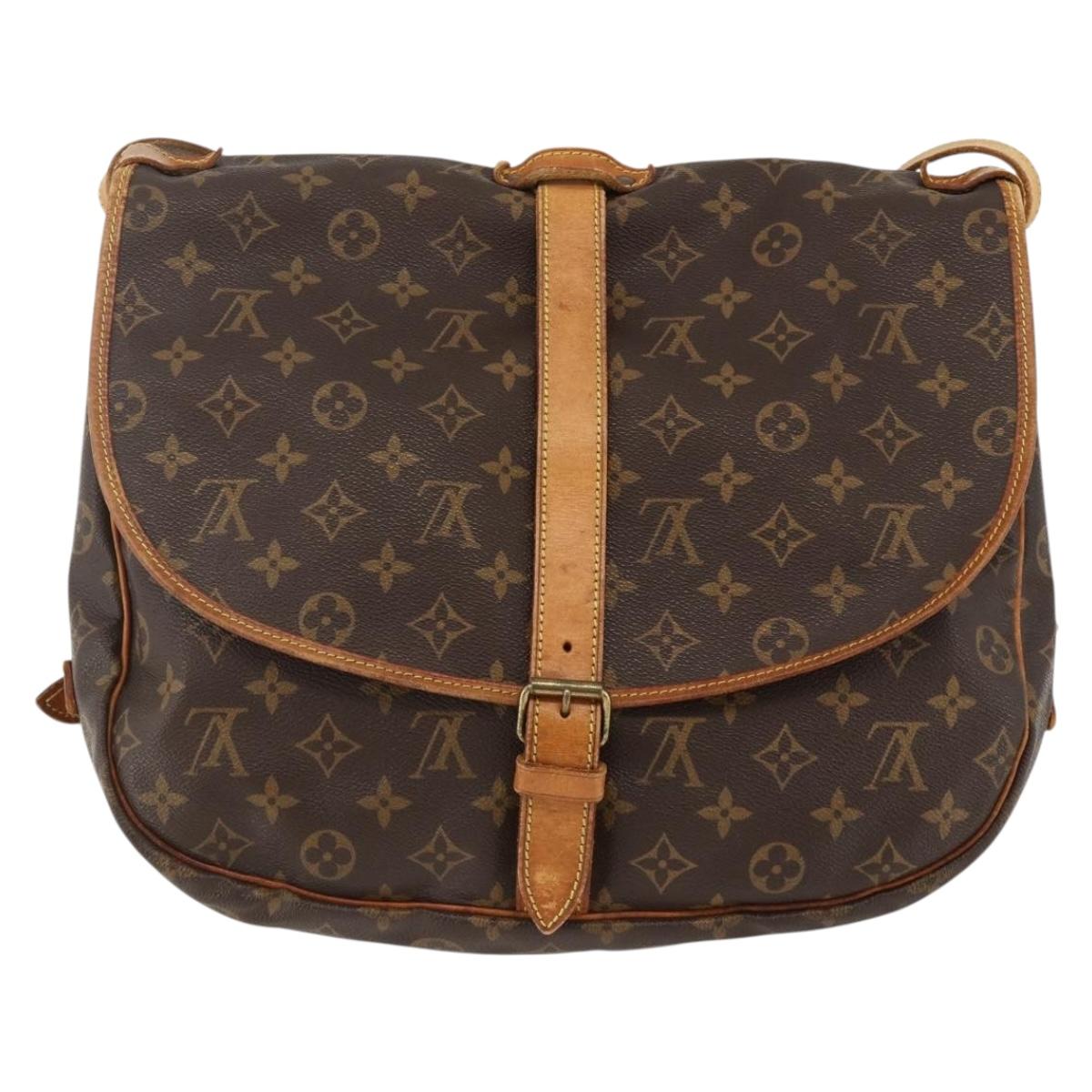LOUIS VUITTON Monogram Saumur 35 Shoulder Bag M42254 LV Auth YKZ742