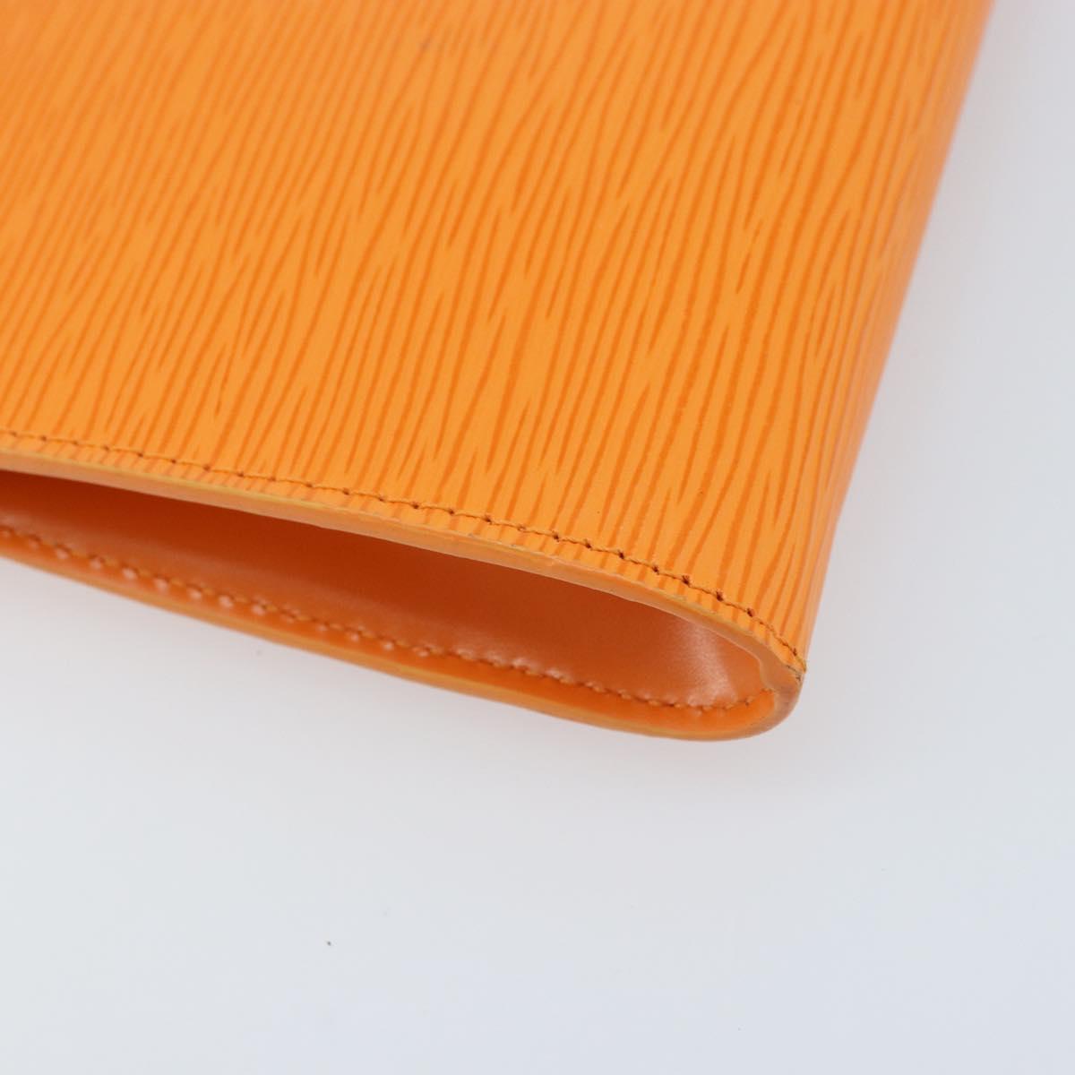 LOUIS VUITTON Epi Pochette Accessoires Pouch Orange Mandarin M5294H Auth YKZ750V