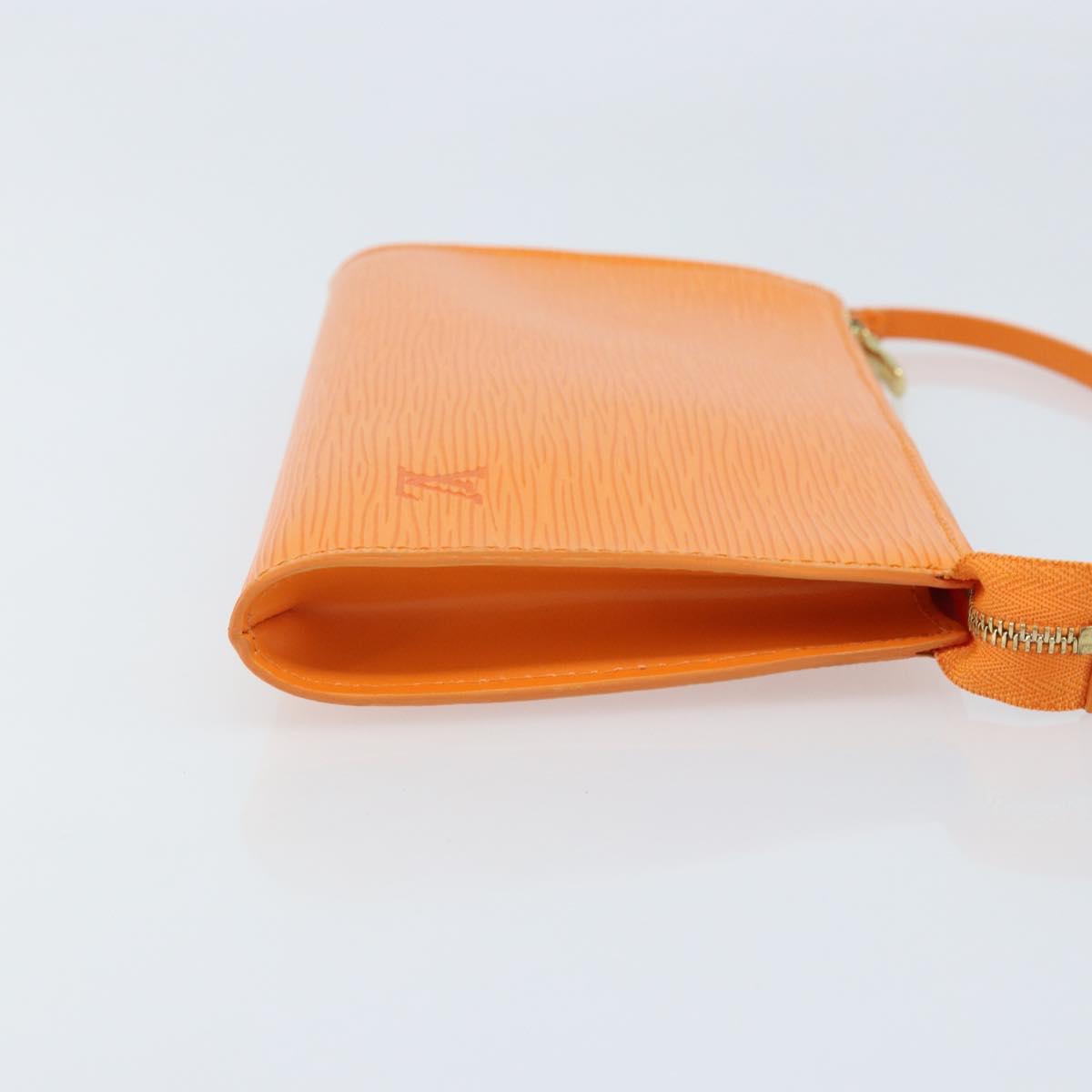 LOUIS VUITTON Epi Pochette Accessoires Pouch Orange Mandarin M5294H Auth YKZ750V