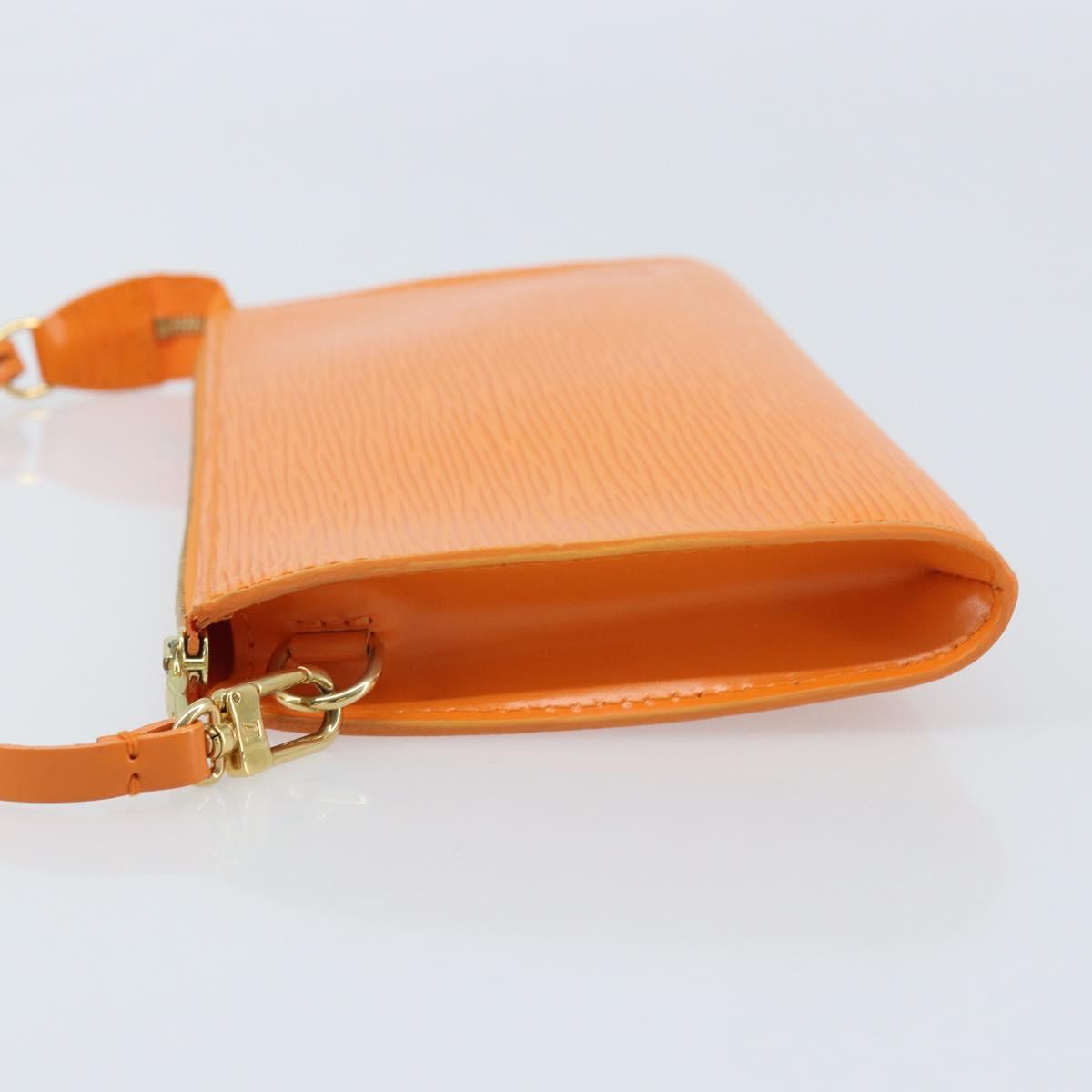 LOUIS VUITTON Epi Pochette Accessoires Pouch Orange Mandarin M5294H Auth YKZ750V