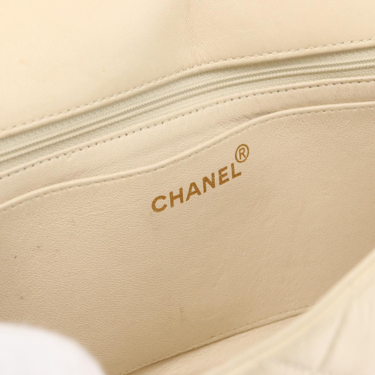 CHANEL Matelasse 25 Pla Chain Shoulder Bag Lamb Skin Ivory CC Auth YKZ833A