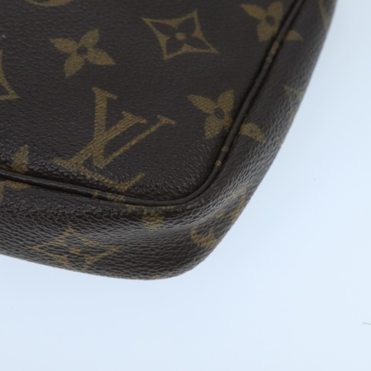 LOUIS VUITTON Monogram Pochette Accessoires Pouch M51980 LV Auth 100000