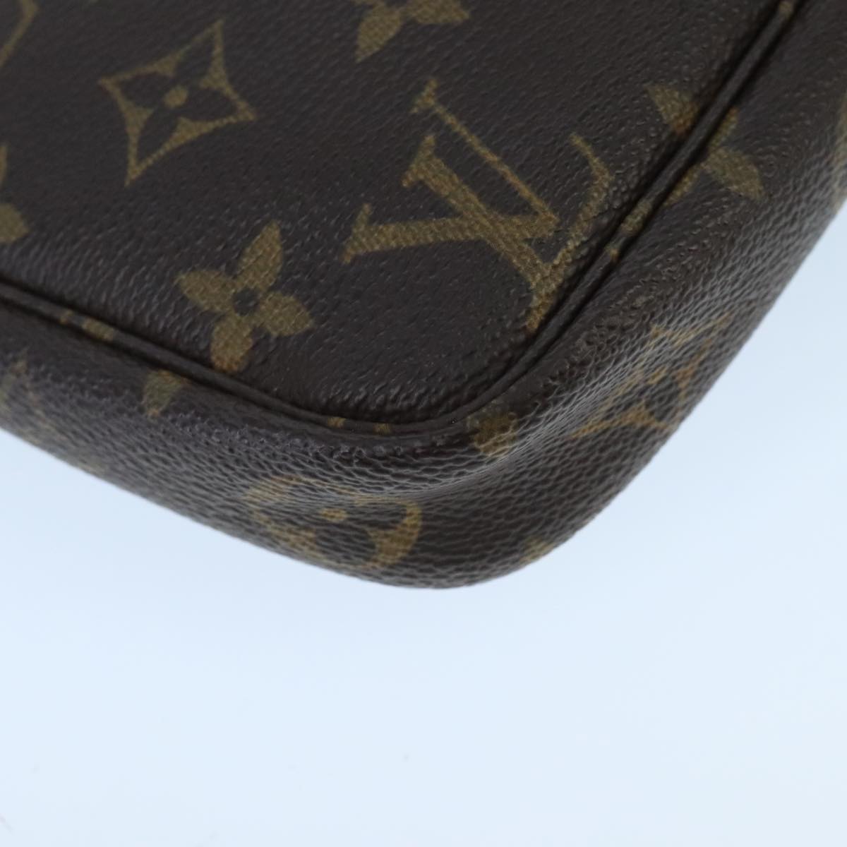 LOUIS VUITTON Monogram Pochette Accessoires Pouch M51980 LV Auth 100000