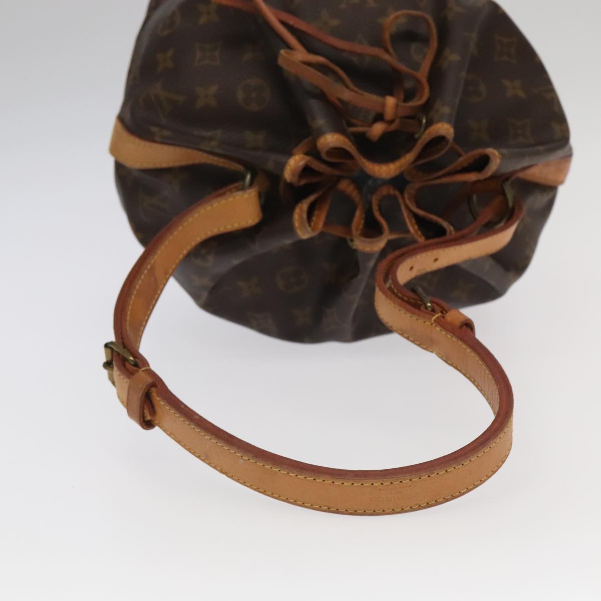 LOUIS VUITTON Monogram Petit Noe Shoulder Bag M42226 LV Auth 100019