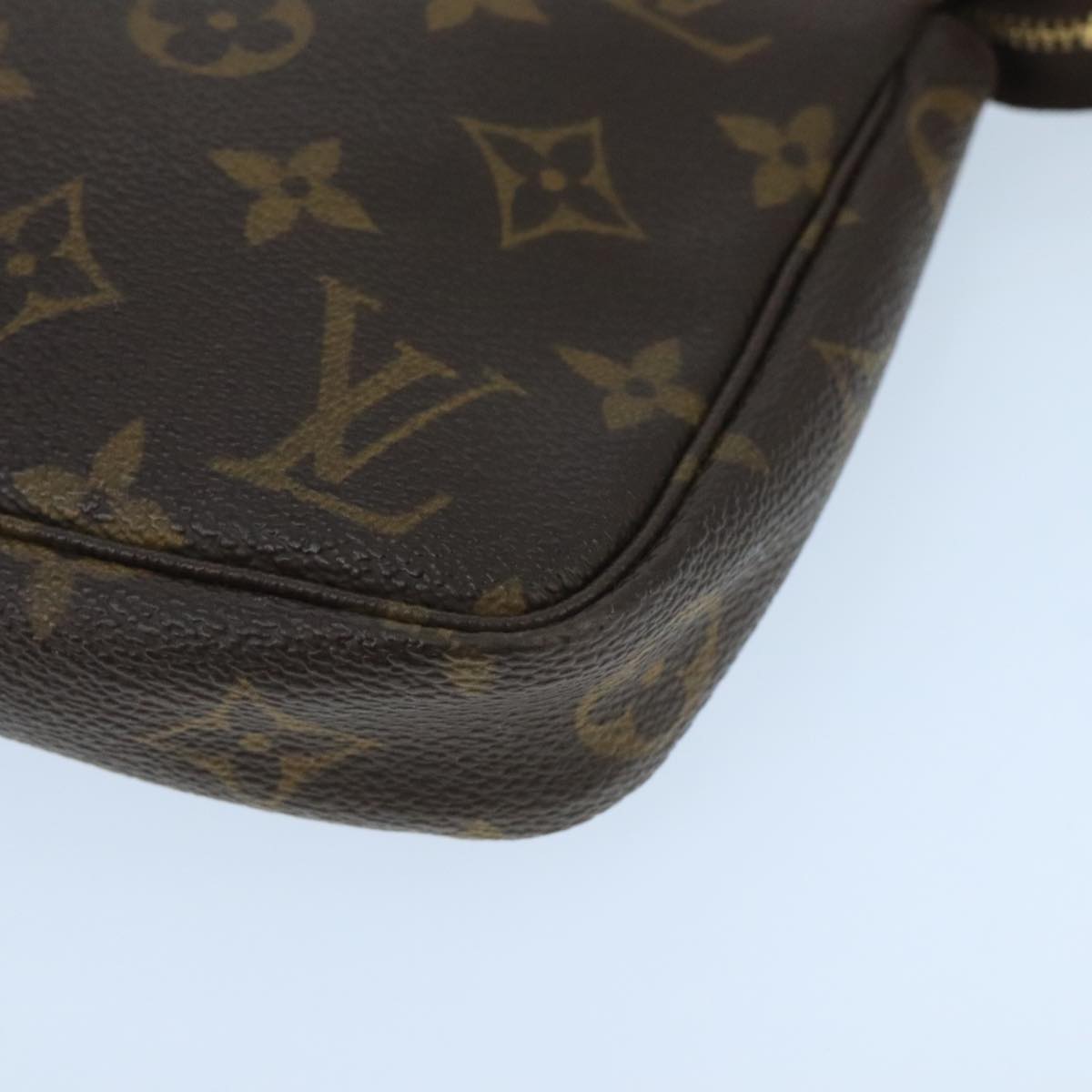 LOUIS VUITTON Monogram Pochette Accessoires Pouch M51980 LV Auth 100020