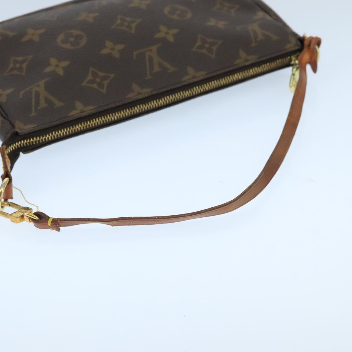 LOUIS VUITTON Monogram Pochette Accessoires Pouch M51980 LV Auth 100020