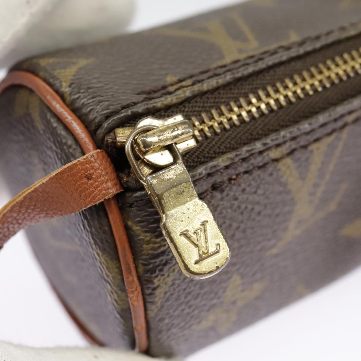 LOUIS VUITTON Monogram Papillon Pouch LV Auth 100072