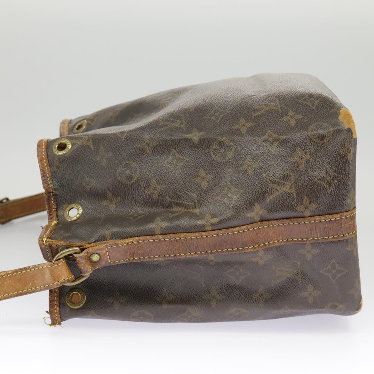 LOUIS VUITTON Monogram Petit Noe Shoulder Bag M42226 LV Auth 100098