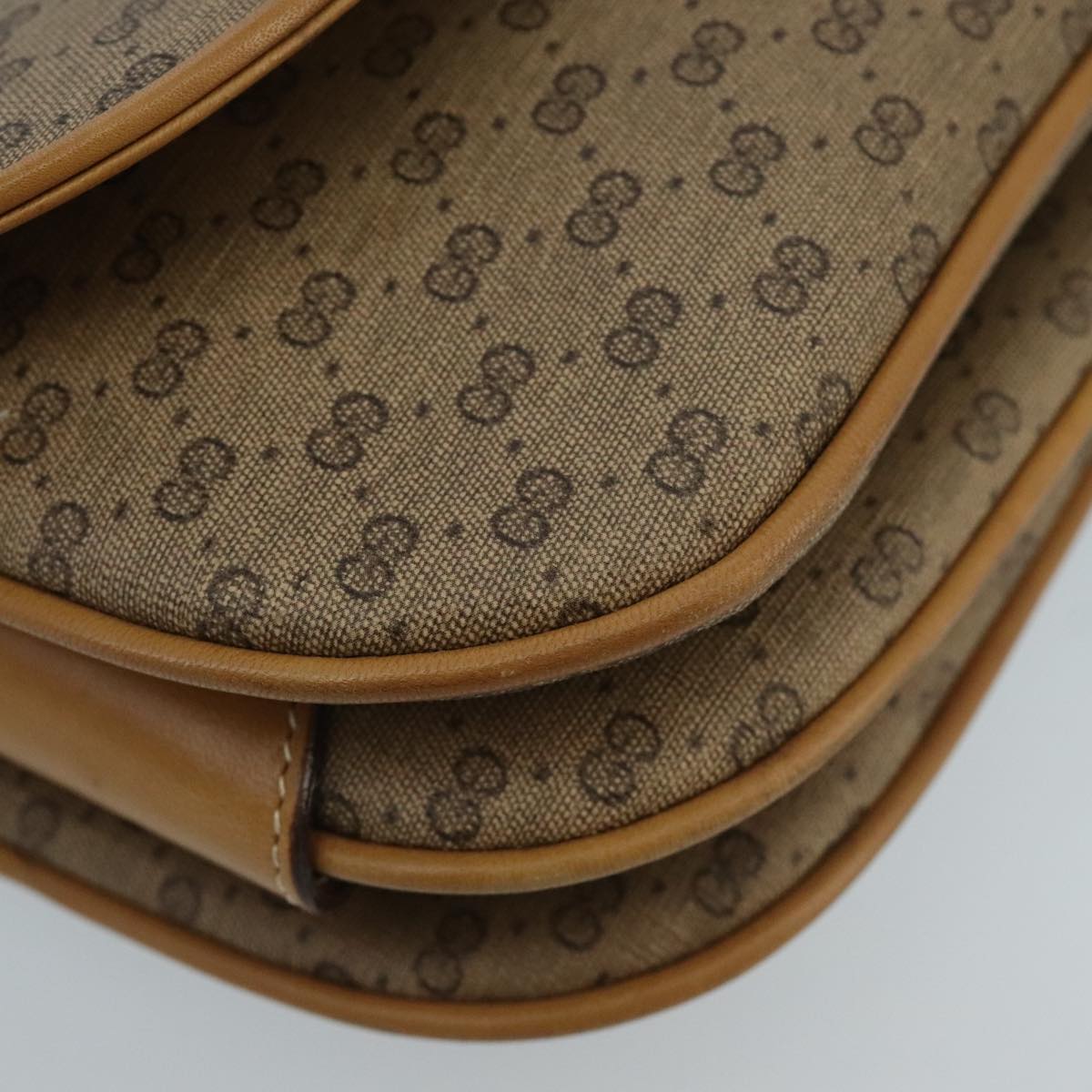 GUCCI Micro GG Supreme Shoulder Bag PVC Beige Gold 001 406 1780 Auth 100267