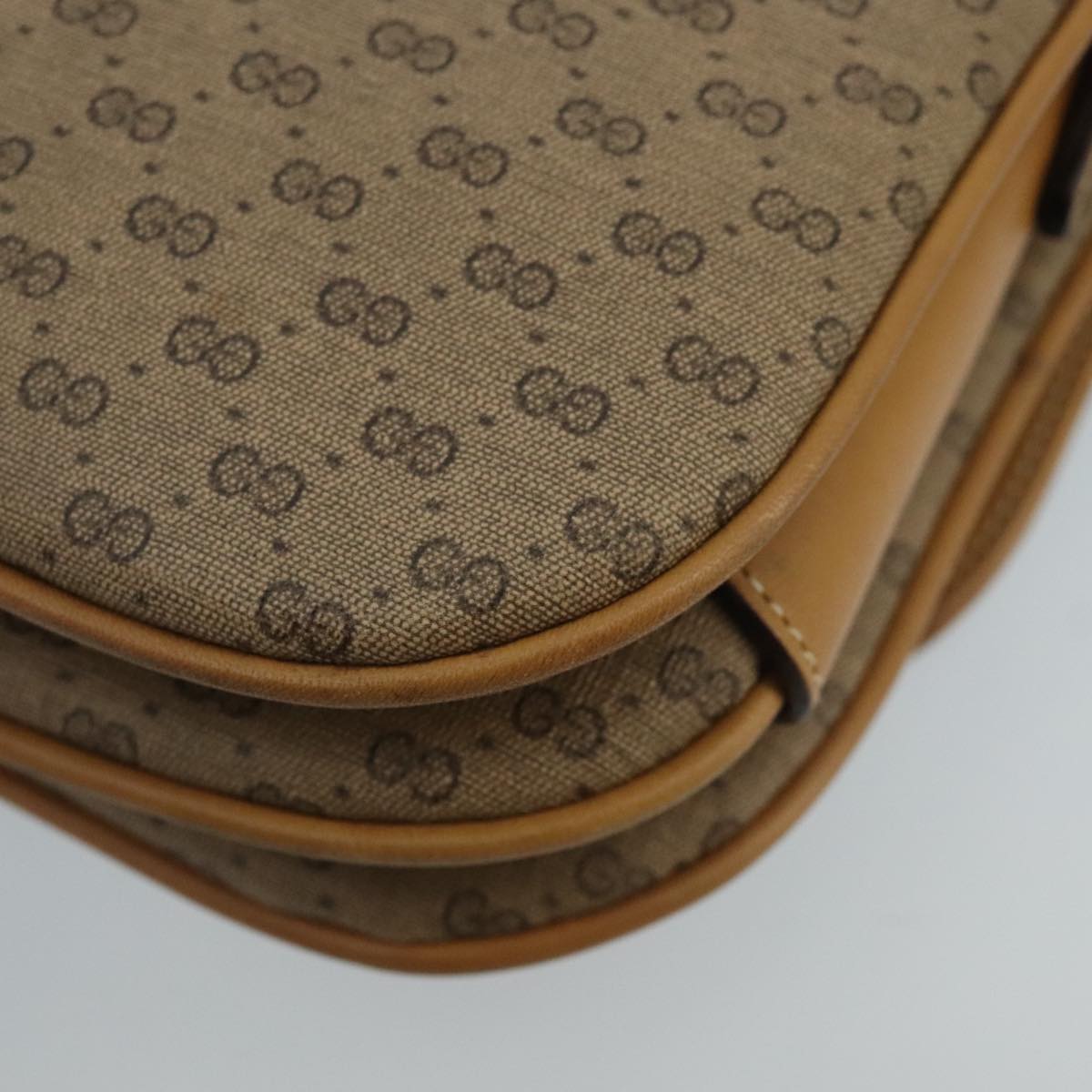 GUCCI Micro GG Supreme Shoulder Bag PVC Beige Gold 001 406 1780 Auth 100267